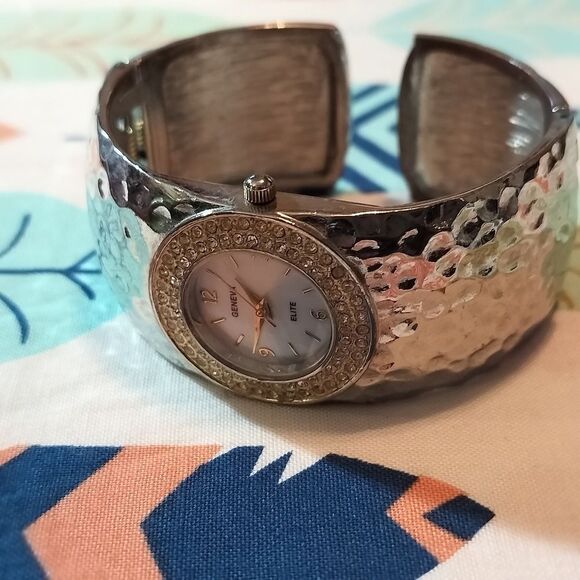 Geneva Elite Black and Silver Watch Bracelet main image 7